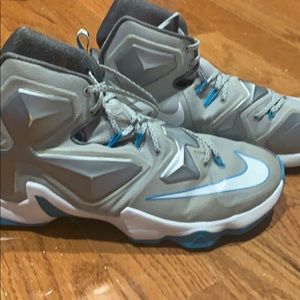 Nike Lebron XIII limited edition basketball shoes